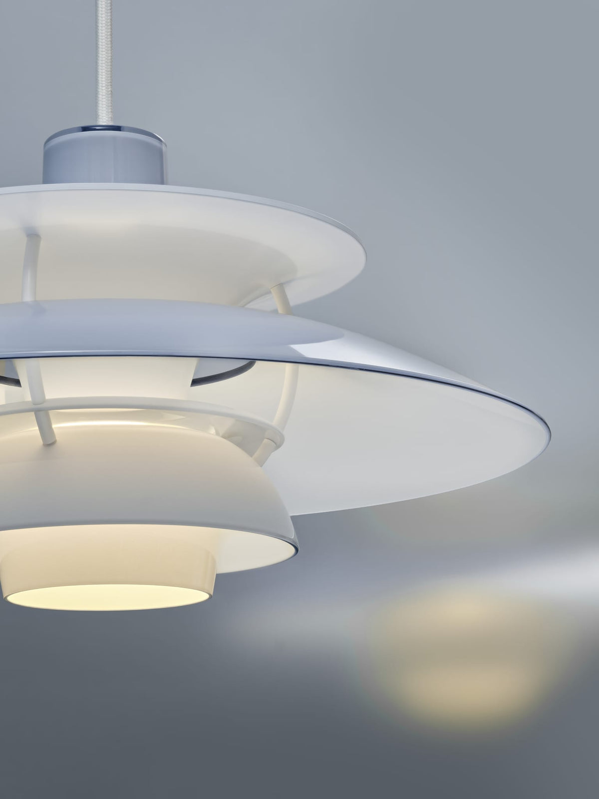 Suspension design en acrylique opalin bleu clair 32cm Ph 5 320 - Louis Poulsen — vue 13