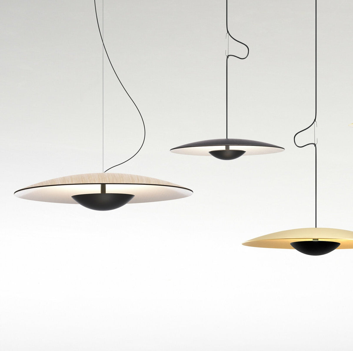 Suspension dimmable chêne et blanc Ginger 60 - Marset - The Cool Republic
