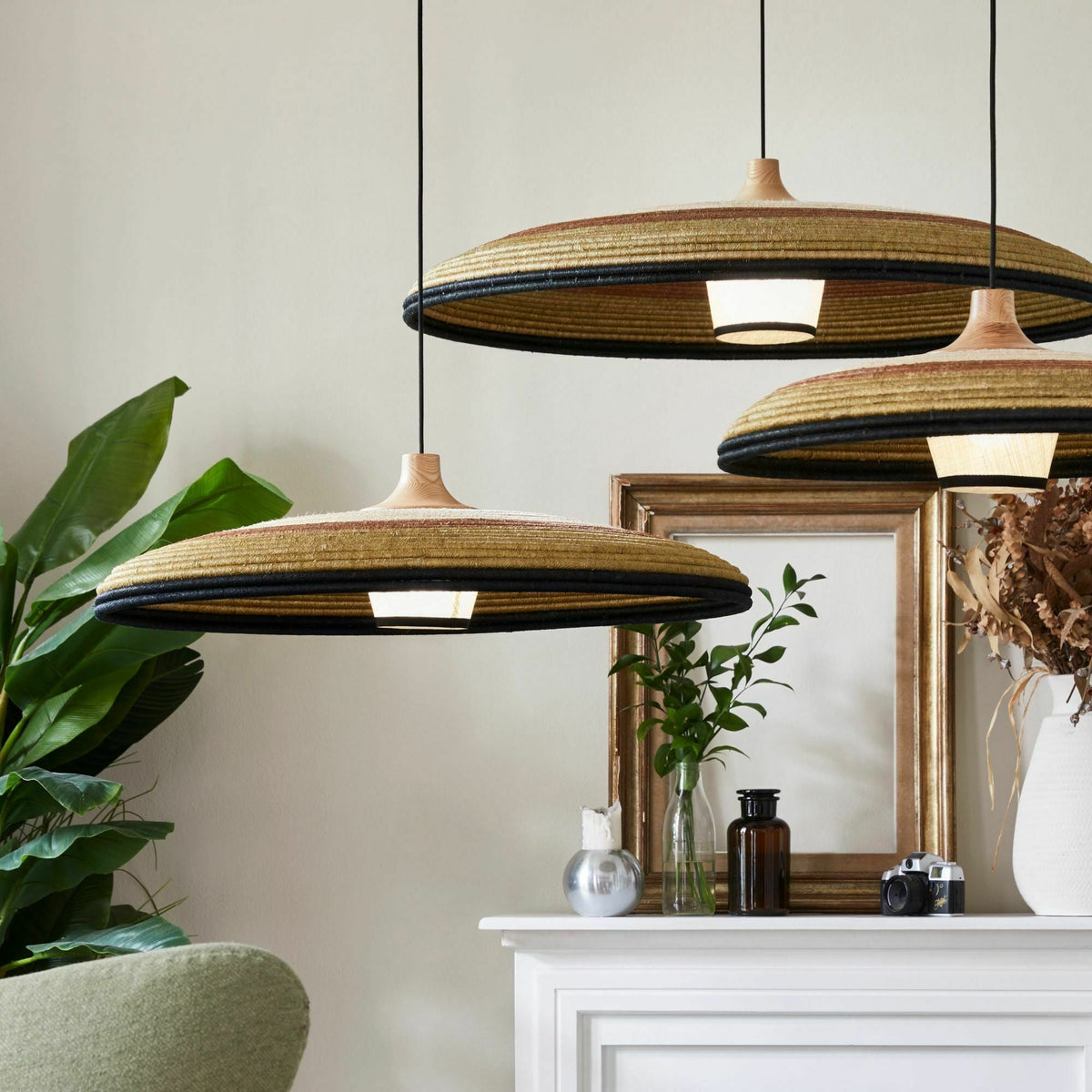 Suspension en abaca tissée verte M Grass - Forestier - The Cool Republic