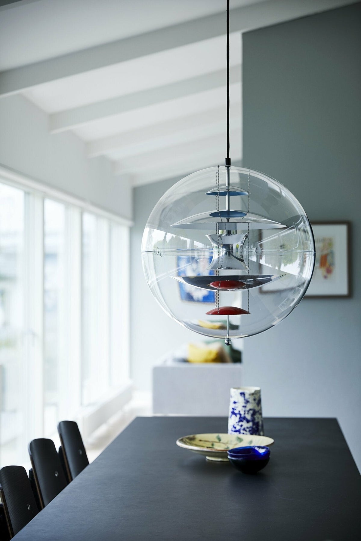 Suspension en acrylique et aluminium 50 cm VP Globe - Verpan - The Cool Republic
