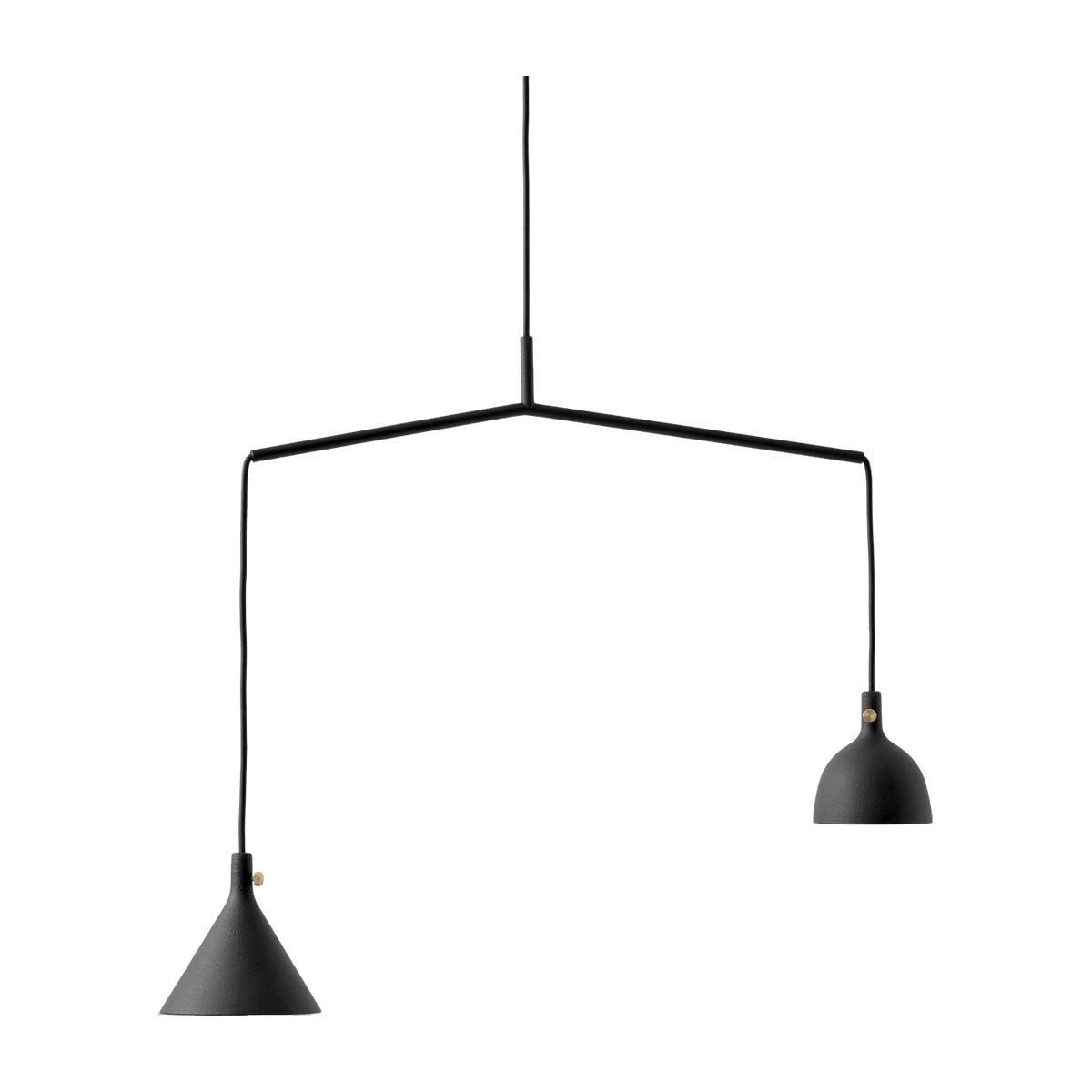 Suspension en aluminium noir Cast 4 - Audo - The Cool Republic