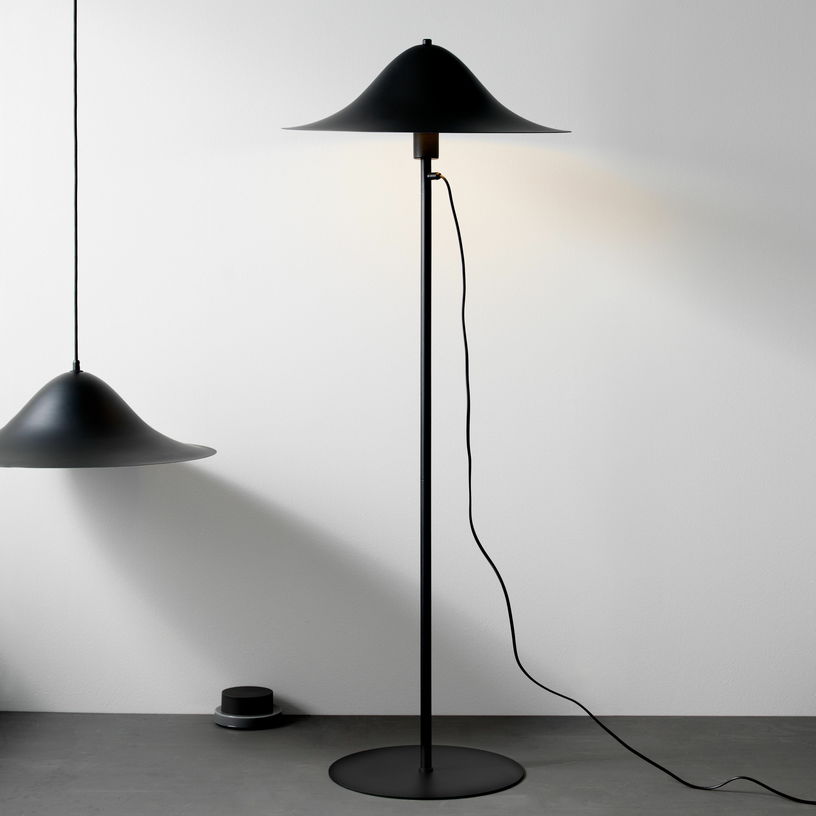 Suspension en aluminium noir Hans 35 - Pholc - The Cool Republic