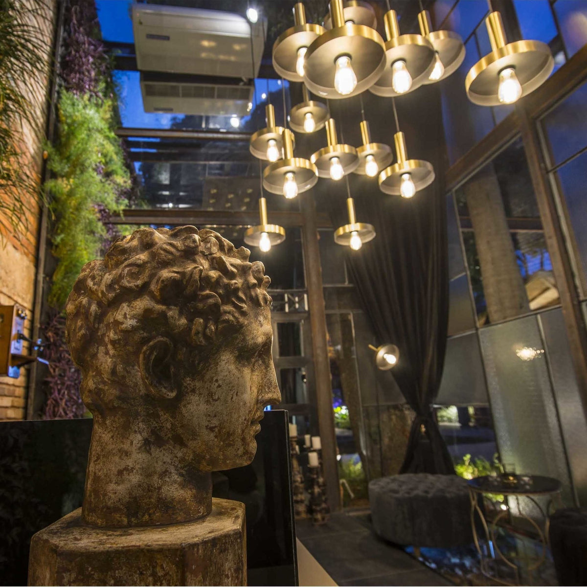 Suspension en aluminium or et noir Whizz - Faro Barcelona - The Cool Republic