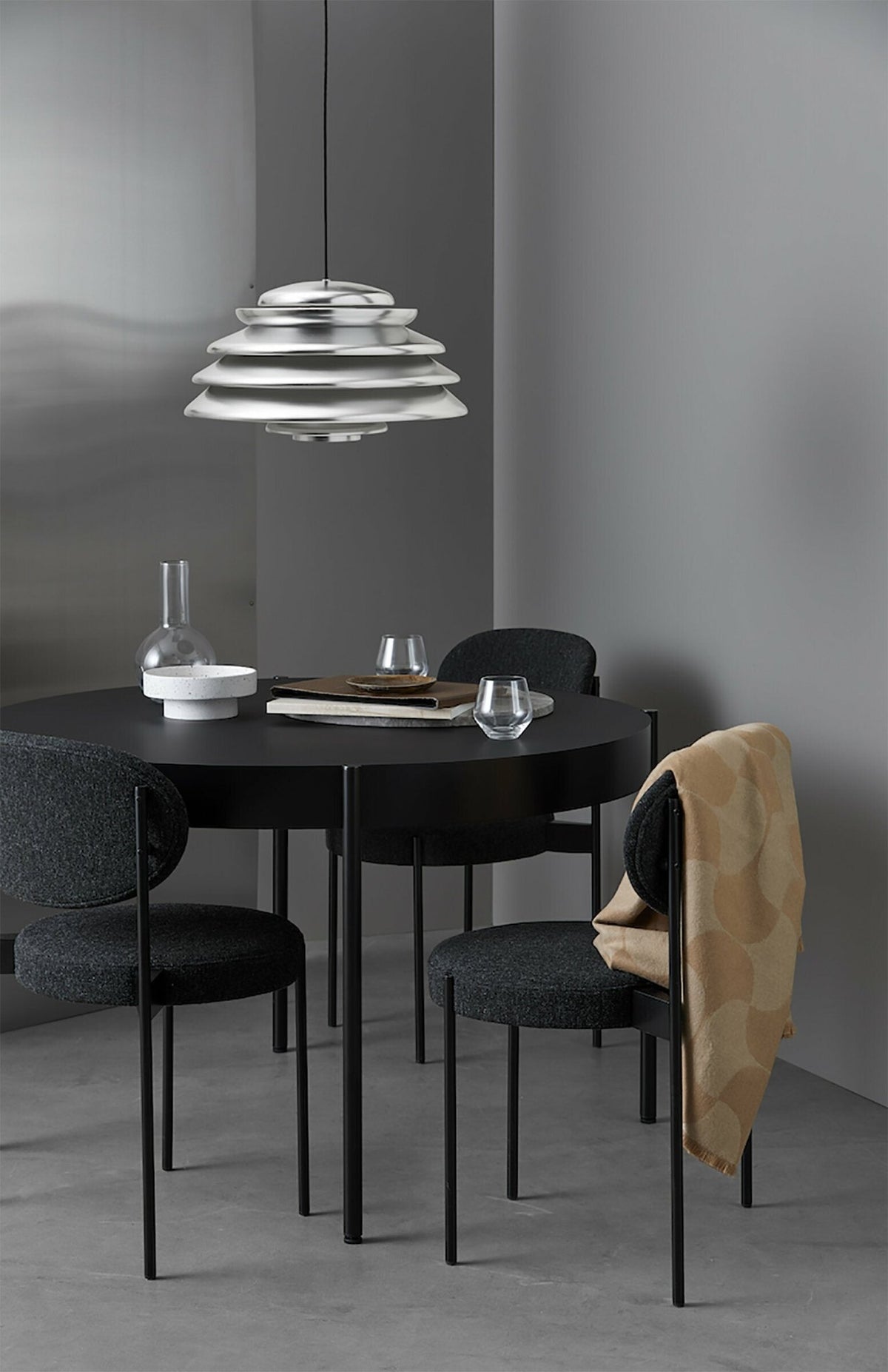 Hive polished aluminum suspension - Verpan - The Cool Republic