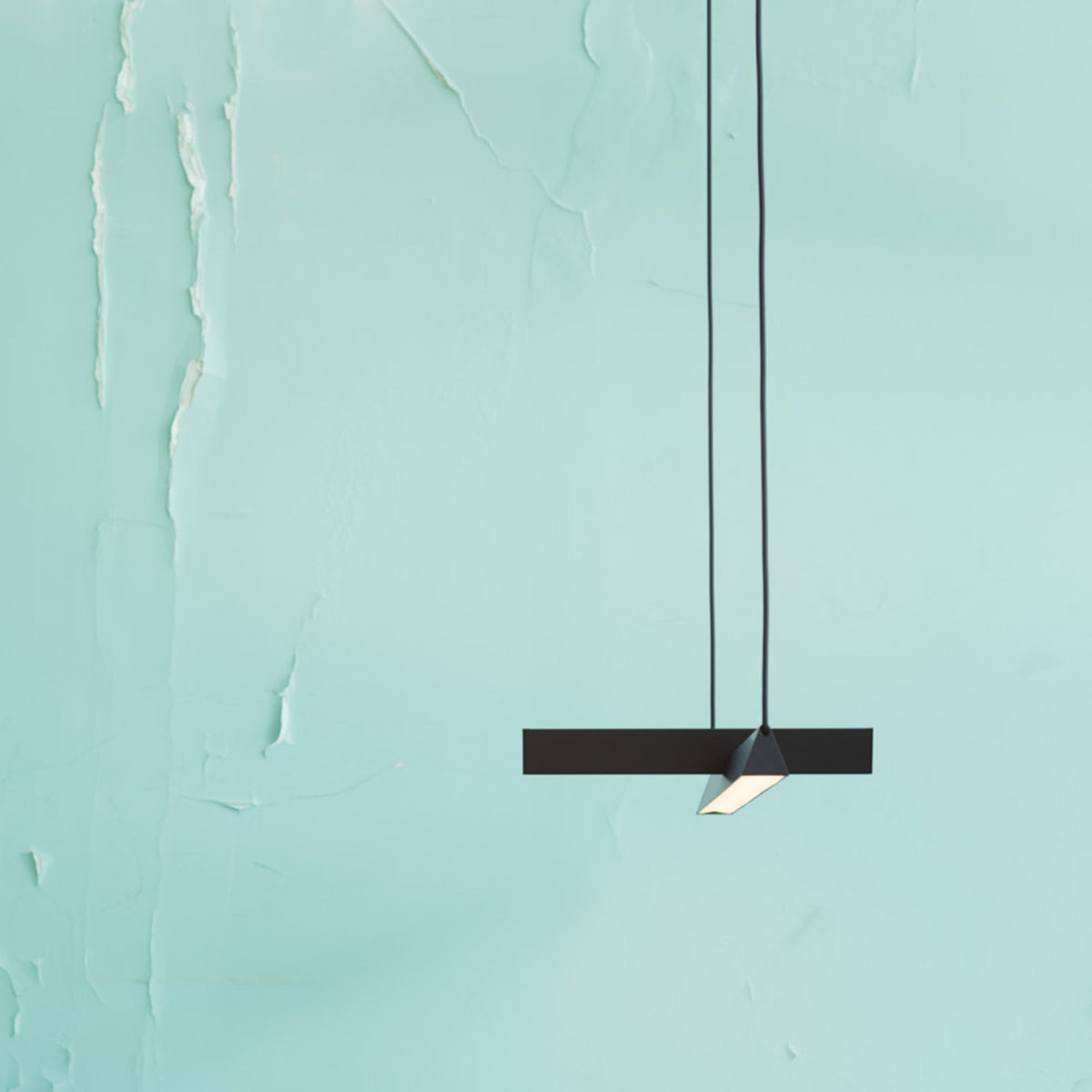 Suspension en aluminium vert Mile n°3 - Lambert & Fils - The Cool Republic