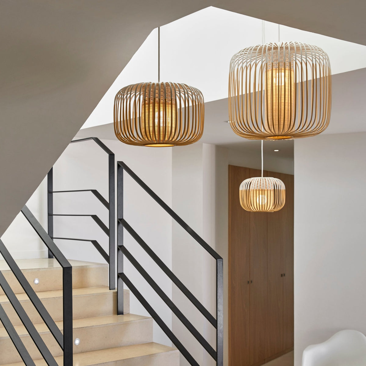 Suspension en bambou noir 35 cm Bamboo Light - Forestier - The Cool Republic