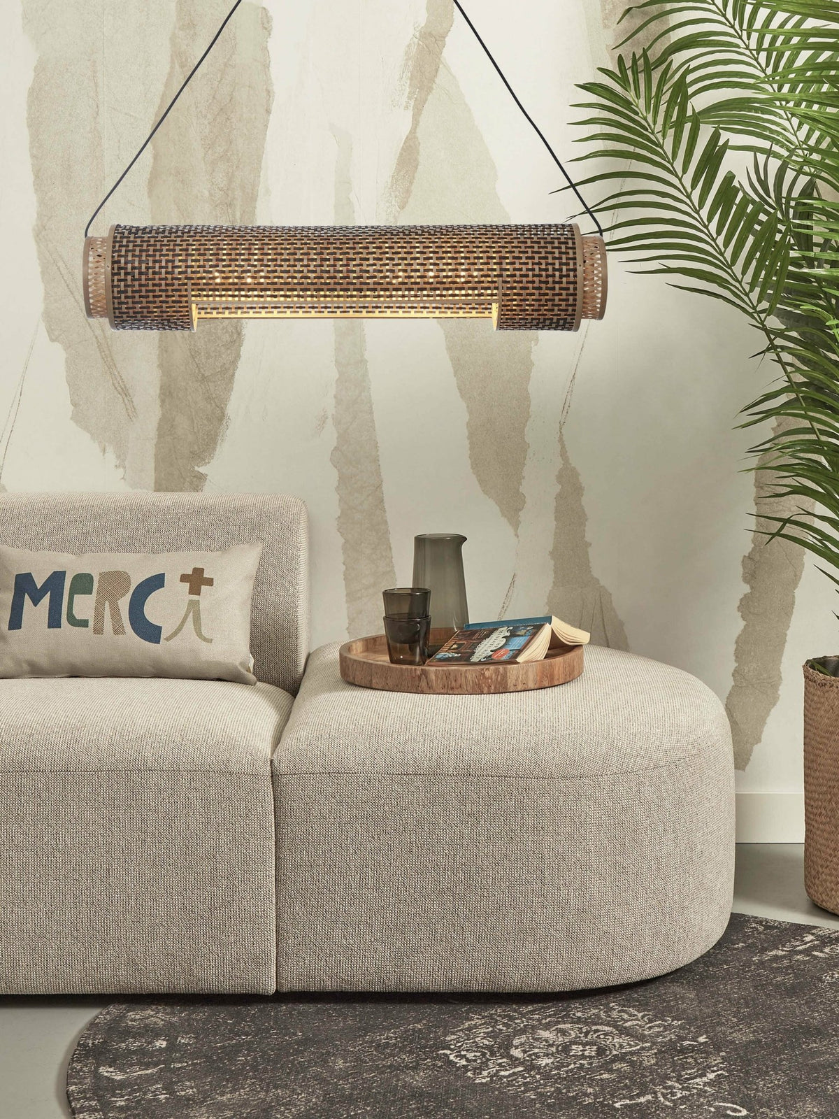 Suspension en bambou noir et naturel 85x18 cm Bhoutan - Good & Mojo - The Cool Republic