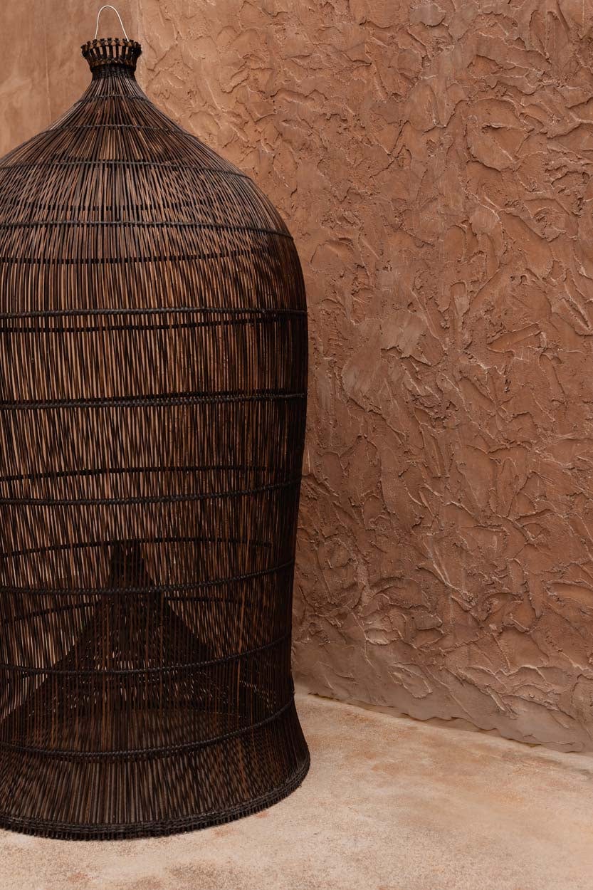 Suspension en bambou tressé brun foncé 60cm Woven Bell - Bazar Bizar — vue 4