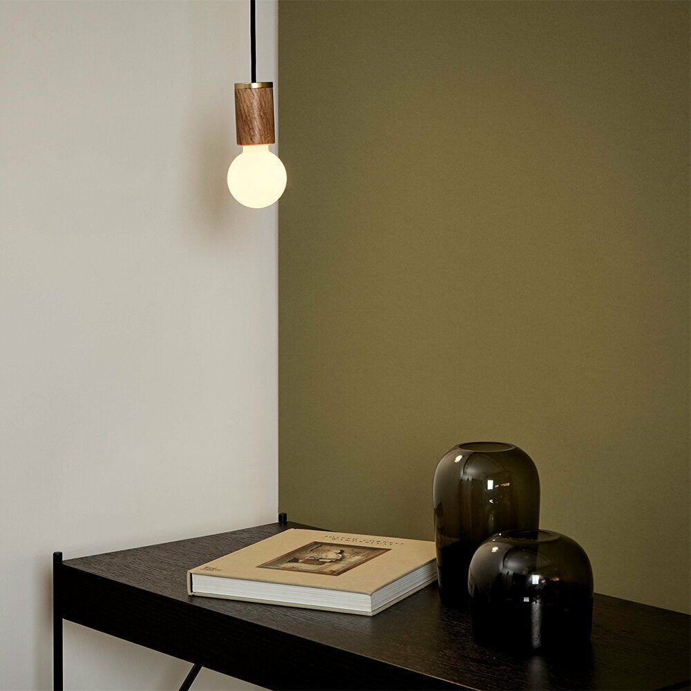 Suspension en chêne Knuckle et ampoule Sphere II - Tala - The Cool Republic