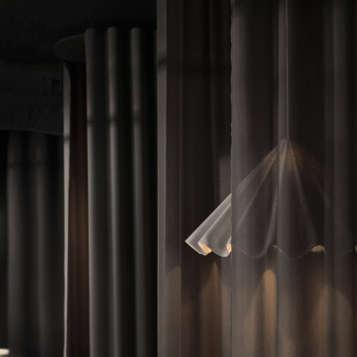 Suspension en feutre blanc 95cm Dancing - Audo - The Cool Republic