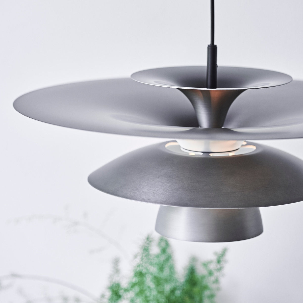 Suspension en laiton 38 cm Picasso - Belid - The Cool Republic