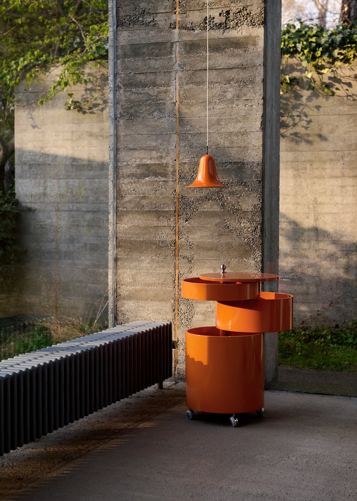 Suspension en métal chromé 23cm Pantop - Verpan - The Cool Republic