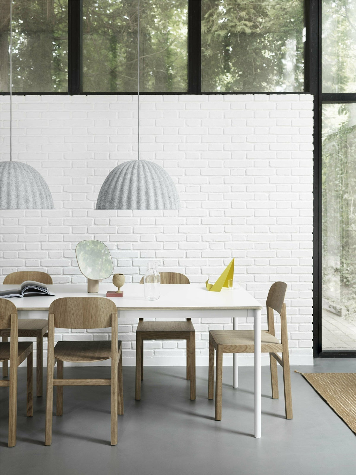 Suspension en plastique recyclé vert 55 cm Under the bell - Muuto - The Cool Republic