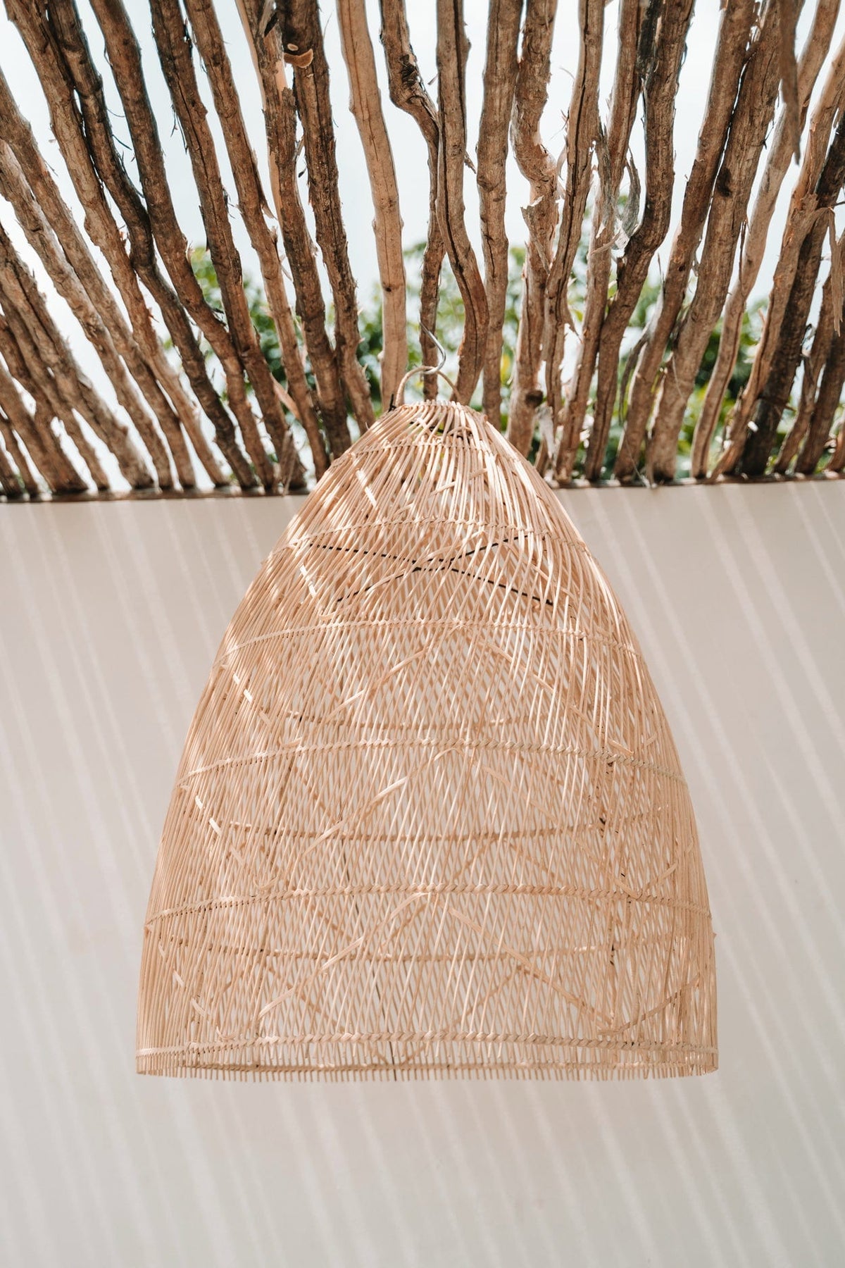 Suspension en rotin naturel tressé beige 65cm Twister Pendant - Natural - M - Bazar Bizar — vue 2
