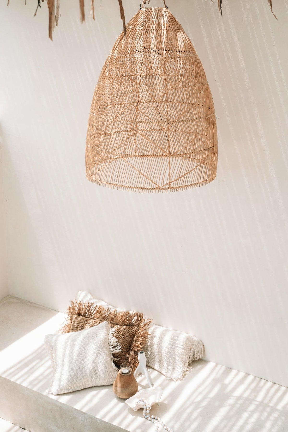 Suspension en rotin naturel tressé beige 65cm Twister Pendant - Natural - M - Bazar Bizar — vue 9