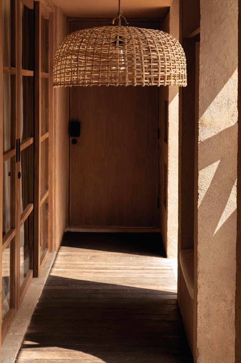 Suspension en rotin tressé beige 60cm Cloche - Bazar Bizar — vue 3