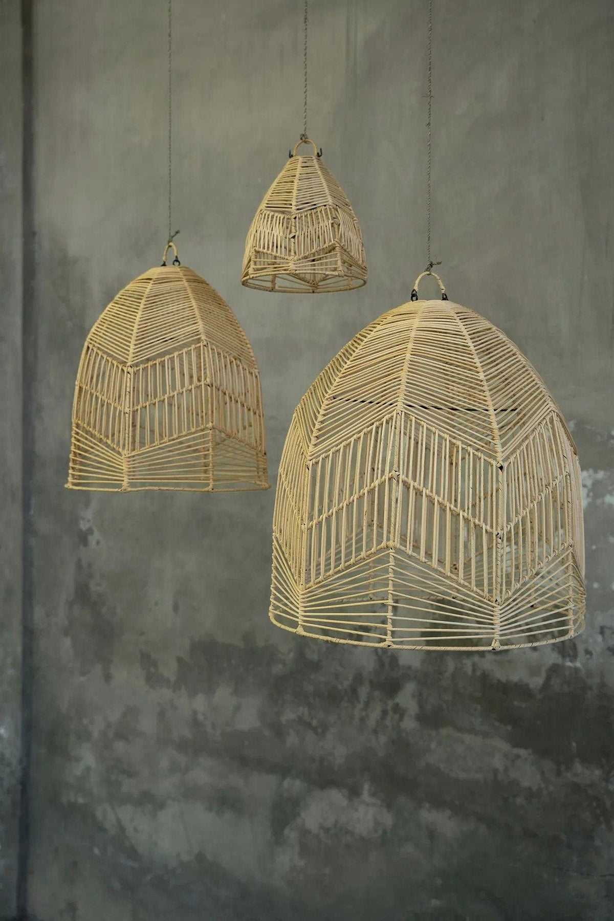 Suspension en rotin tressé naturel beige 24cm Bala - Bazar Bizar — vue 6