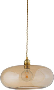 Suspension en verre ambré transparent et détail en laiton 45 cm Horizon - Ebb & Flow - The Cool Republic