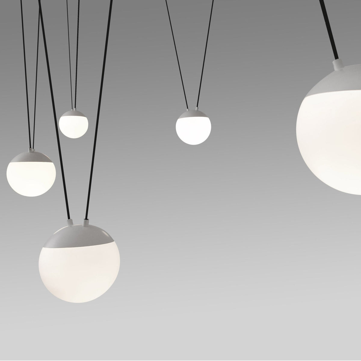 Suspension en verre blanc 5L Mine Space - Faro Barcelona - The Cool Republic