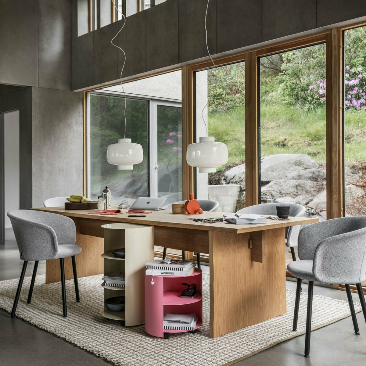 Suspension en verre gris mat Dusk - Hem - The Cool Republic