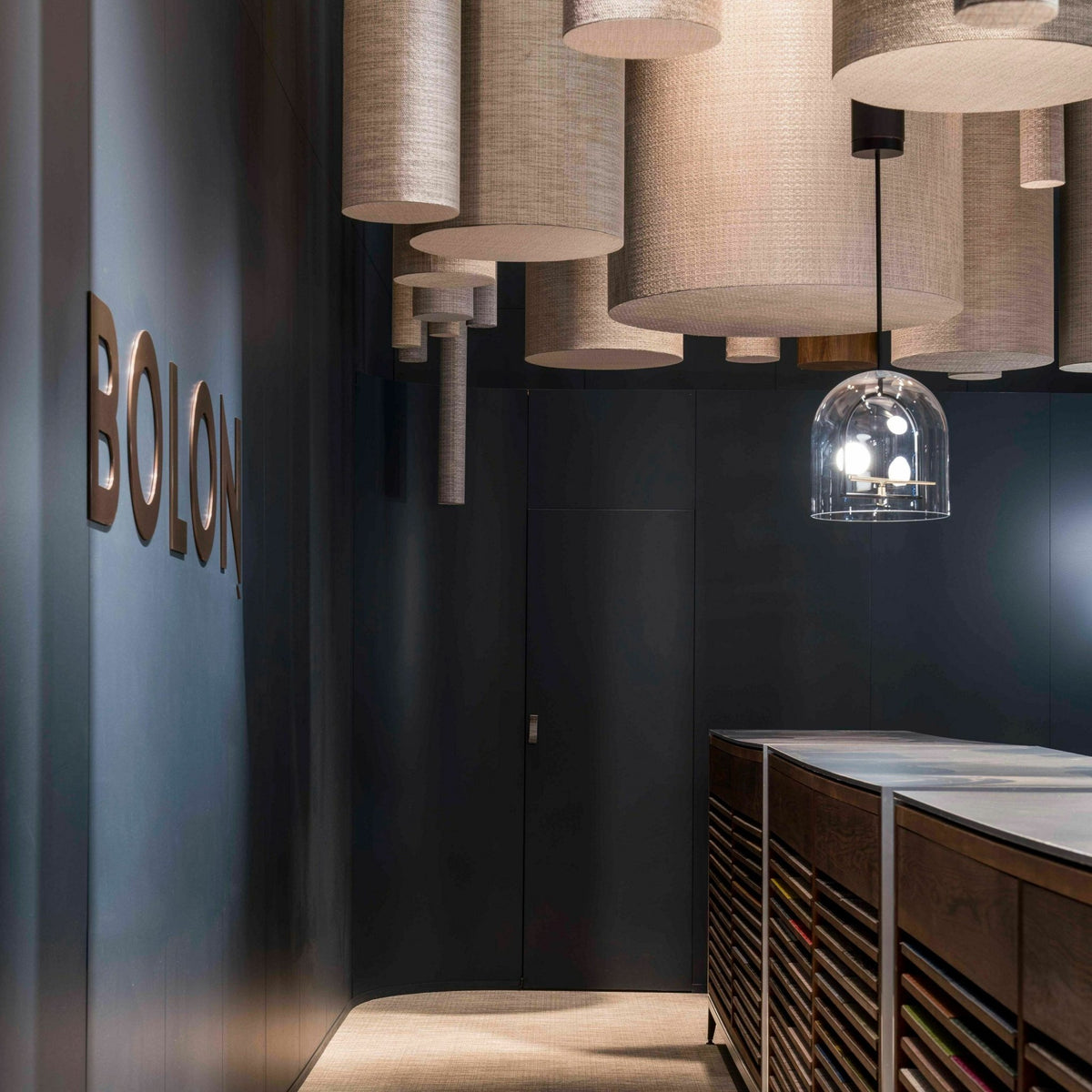 Suspension en verre Yanzi - Artemide - The Cool Republic