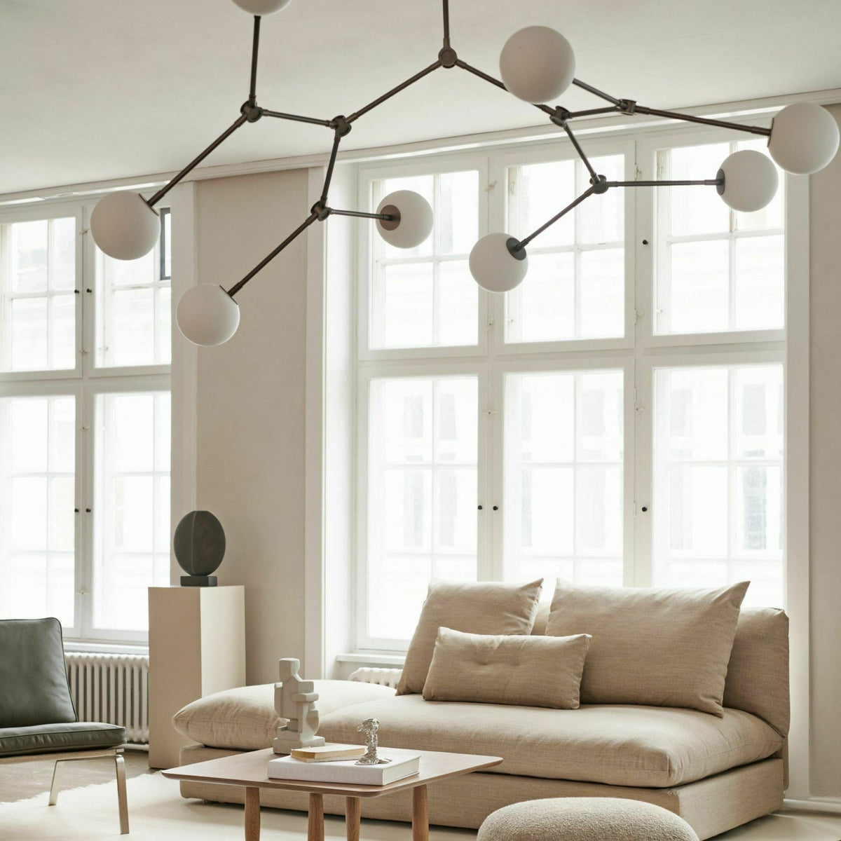 Suspension grise Drop Chandelier Bulp - 101 Copenhagen - The Cool Republic