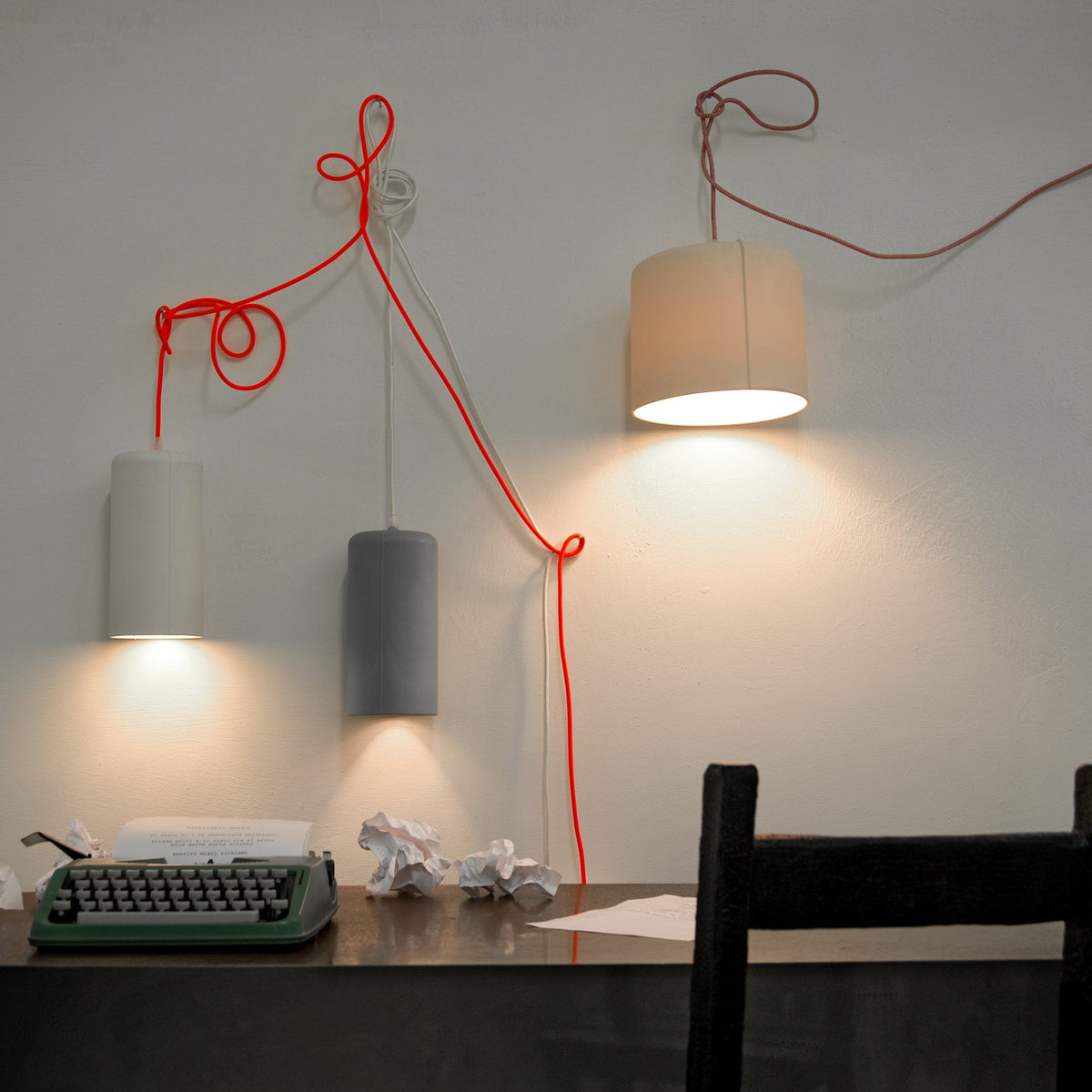 Suspension grise et noire Candle 1 - In-es.artdesign - The Cool Republic