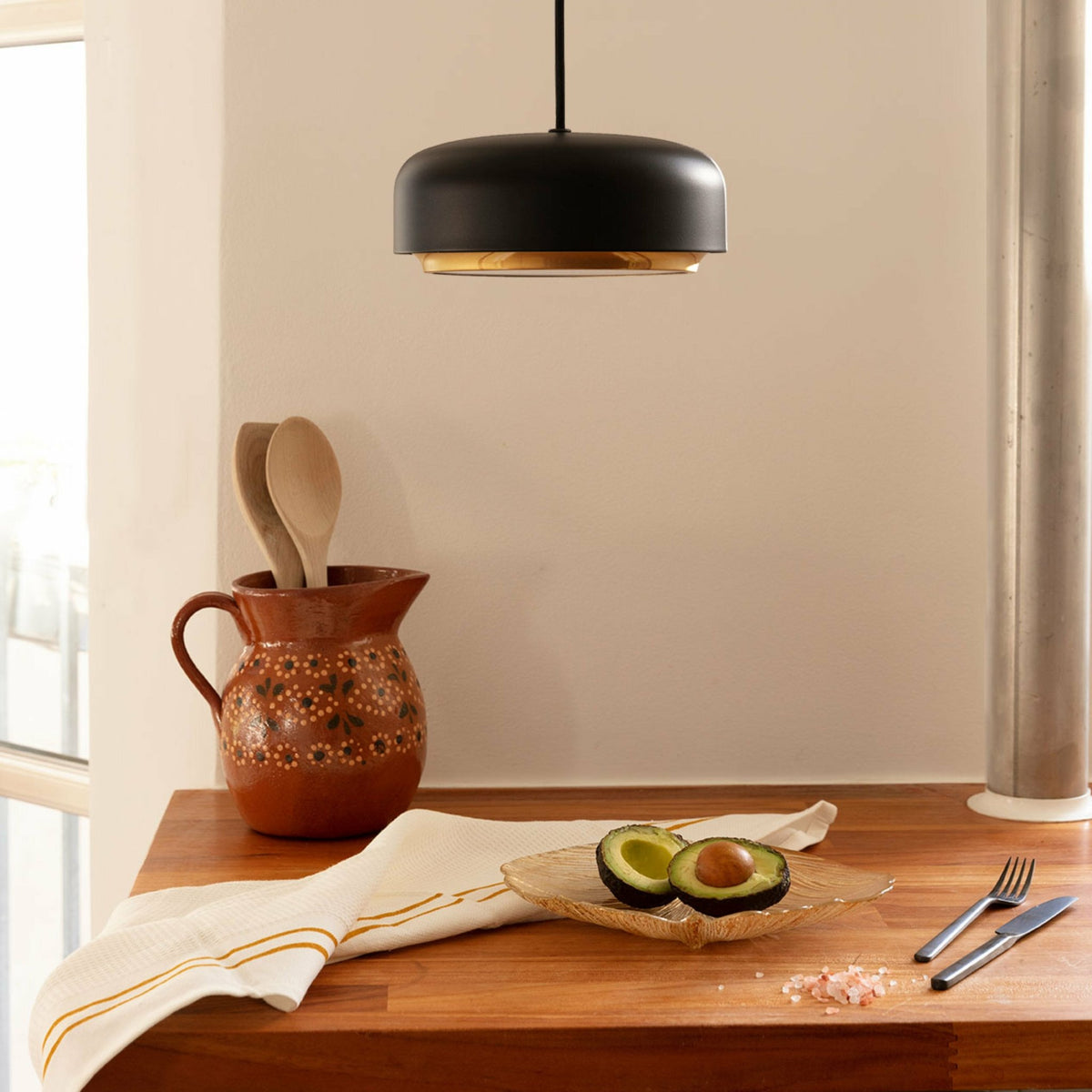 Suspension noire 22 cm Hazel - UMAGE - The Cool Republic