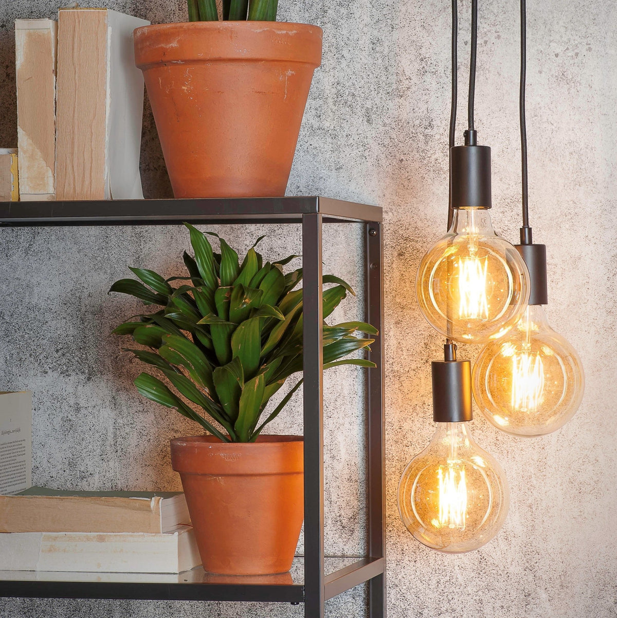 Suspension noire 3 ampoules Oslo - It's about Romi - The Cool Republic