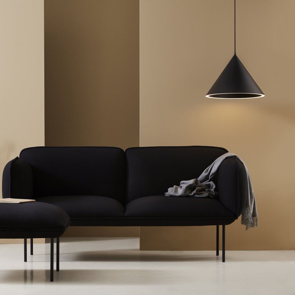 Suspension noire 46 cm Annular - Woud - The Cool Republic