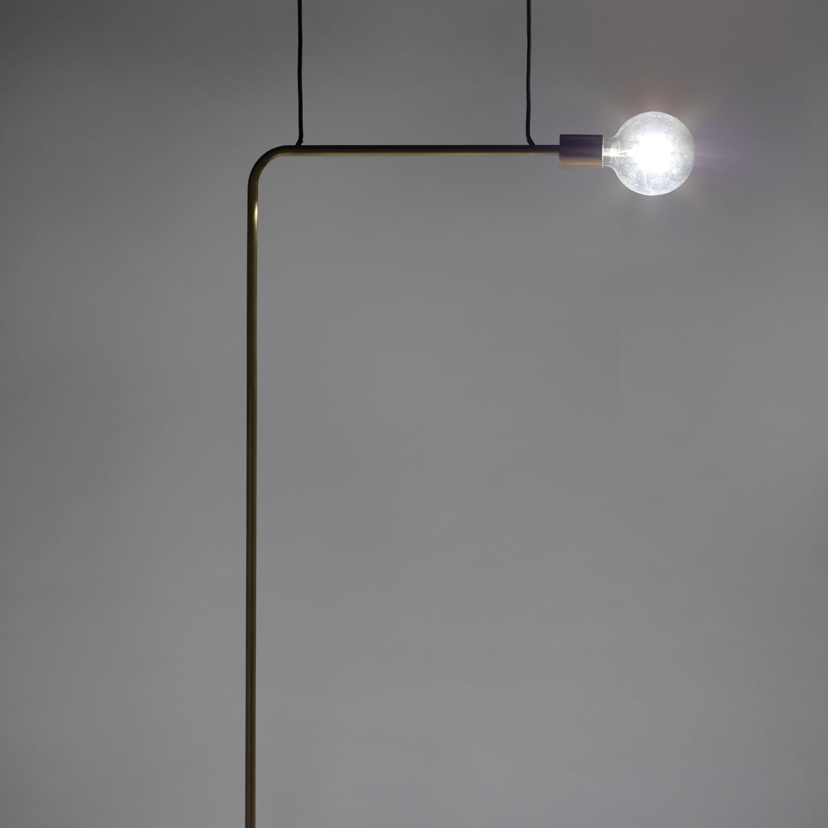 Suspension noire 55x4 KVG 18 - Serax - The Cool Republic