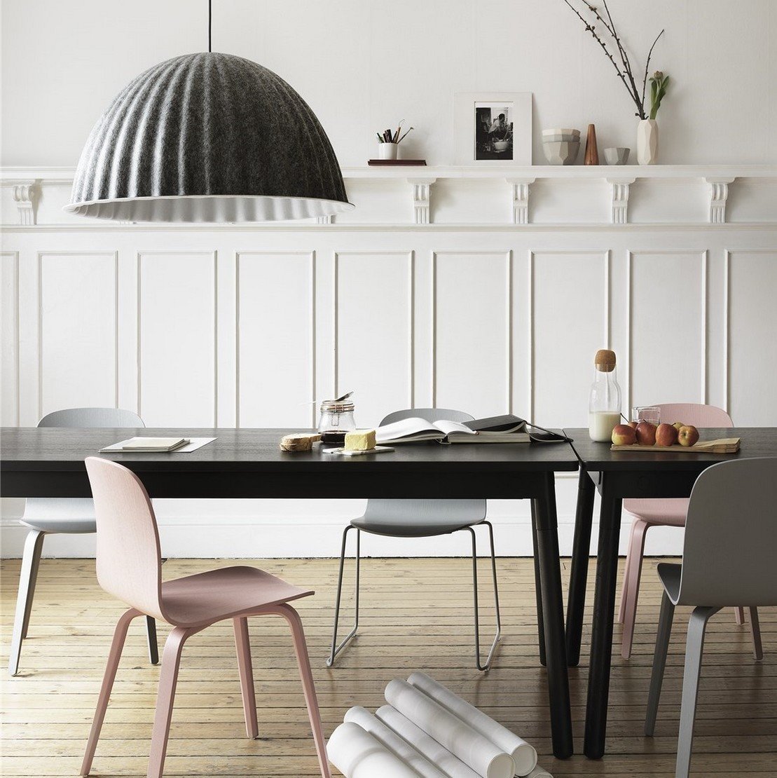 Suspension noire 82 cm Under the Bell - Muuto - The Cool Republic