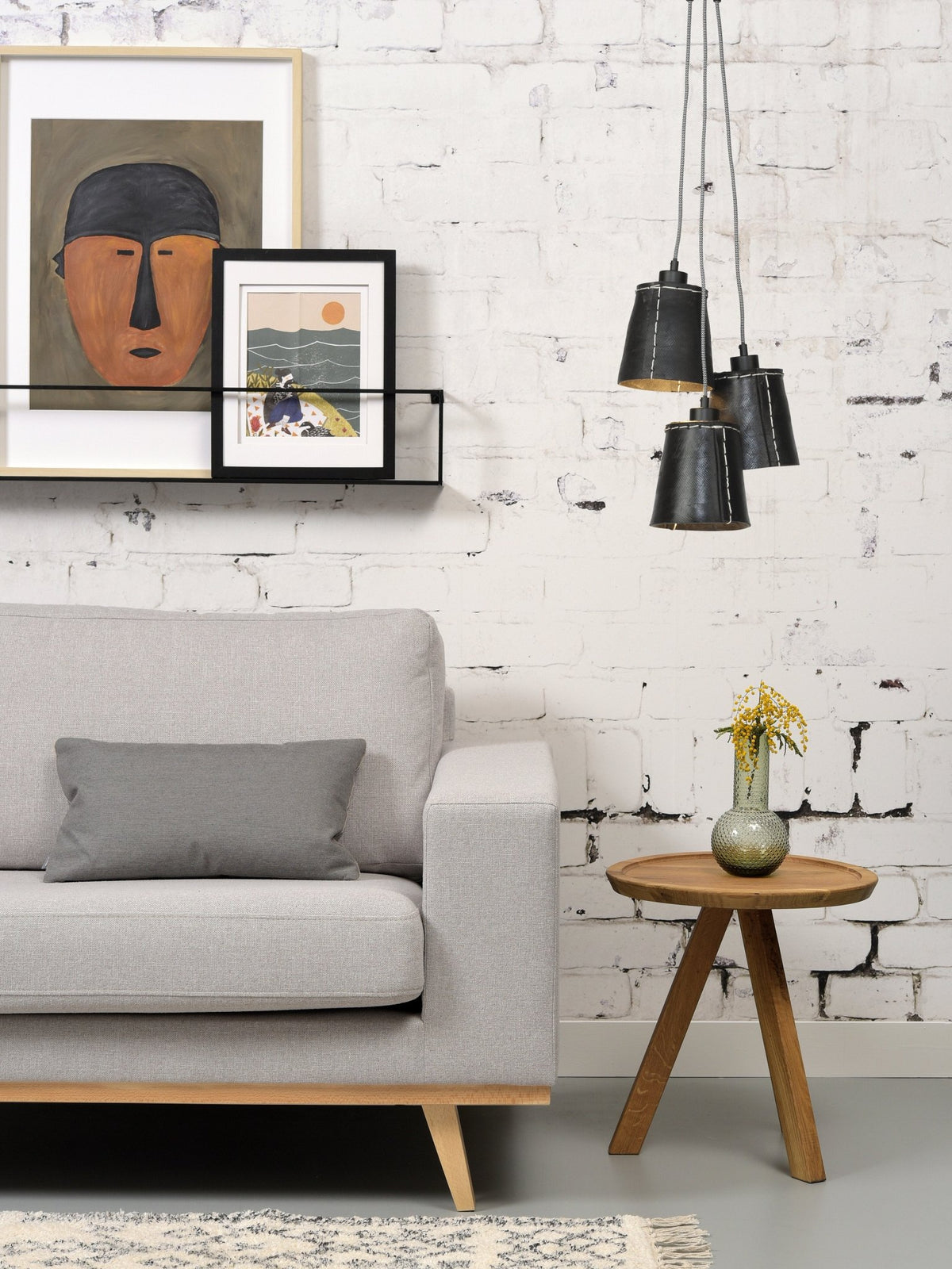 Suspension noire en pneu recyclé Amazon - Good & Mojo - The Cool Republic