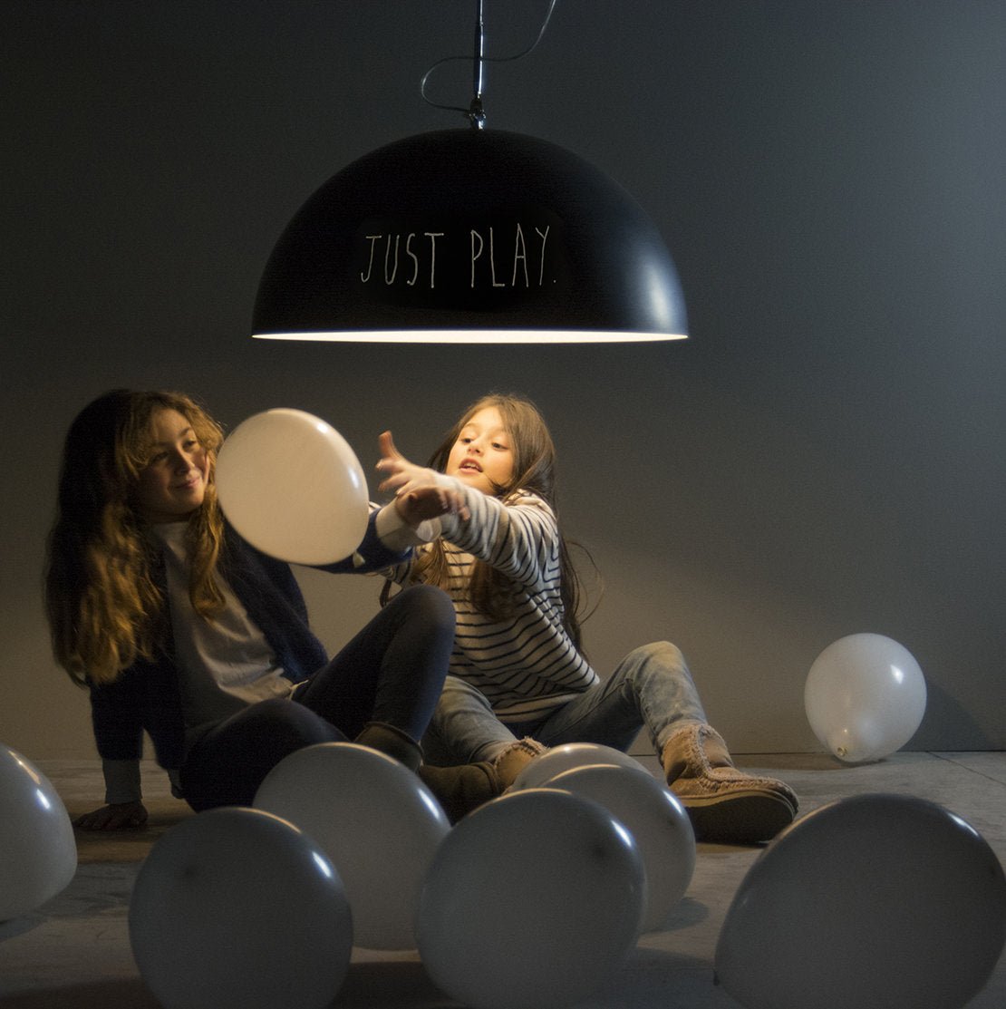 Suspension noire et dorée Mezza Luna - In-es.artdesign - The Cool Republic