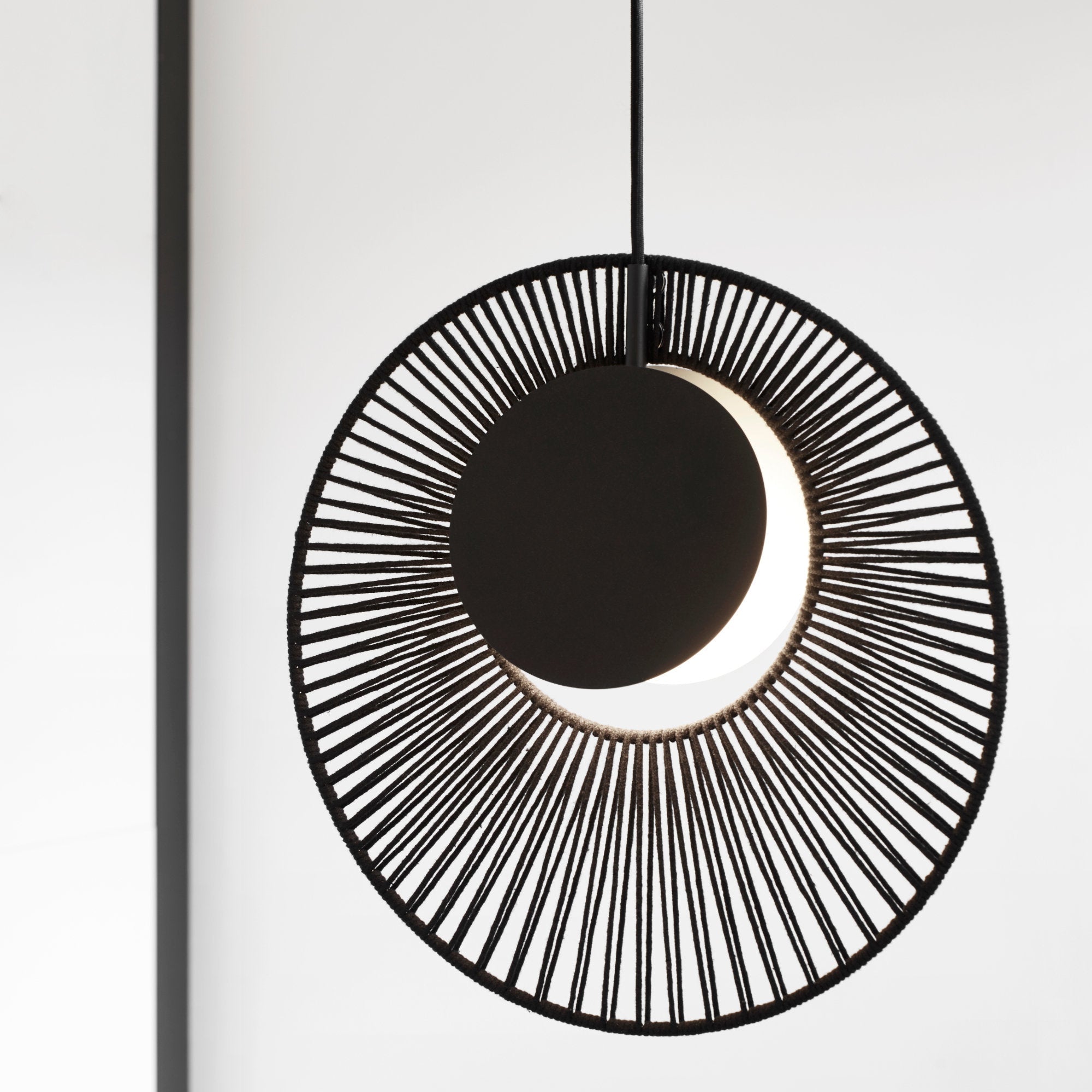 Suspension noire Oyster - Forestier - The Cool Republic