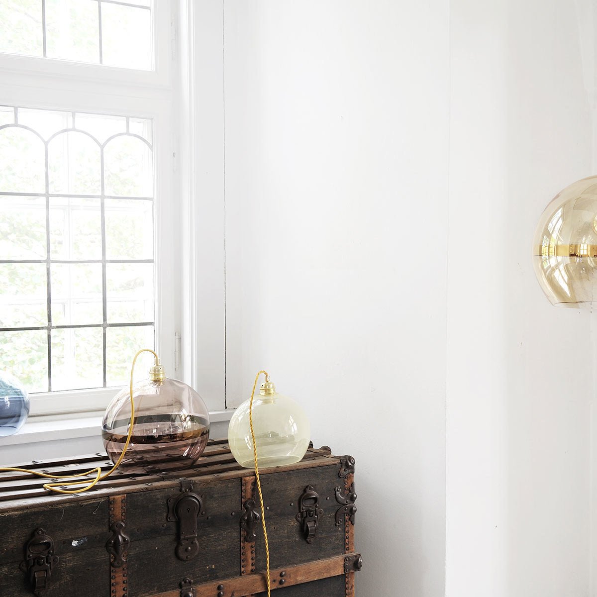 Suspension Ø22 cm Rowan Bleu Profond - Ebb & Flow - The Cool Republic