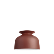 Suspension rouge en aluminium 40 cm Ronde - Gubi - The Cool Republic