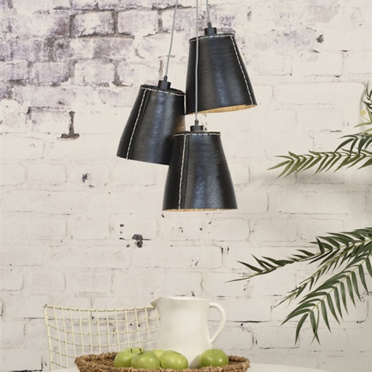 Suspension trio noire en pneu recyclé Amazon 26 cm - Good & Mojo - The Cool Republic