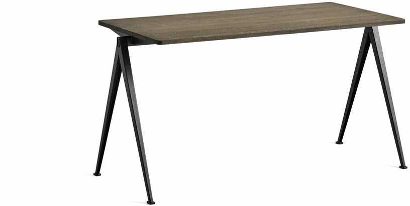 Table 140 x 65 cm en chêne solide fumé et acier noir Pyramid 01 - HAY - The Cool Republic