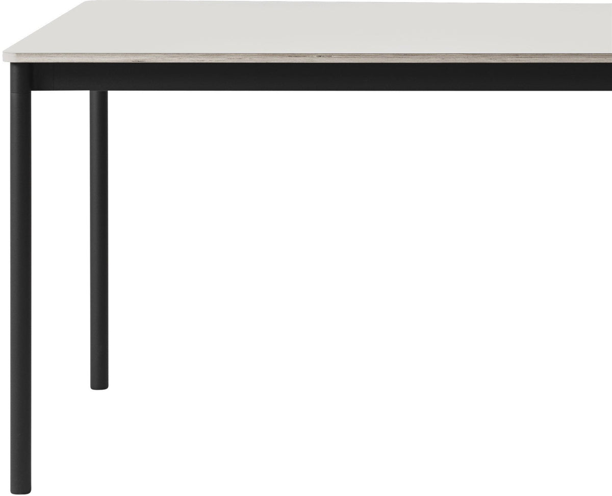 Table 250 cm blanche piétement noir Base - Muuto - The Cool Republic