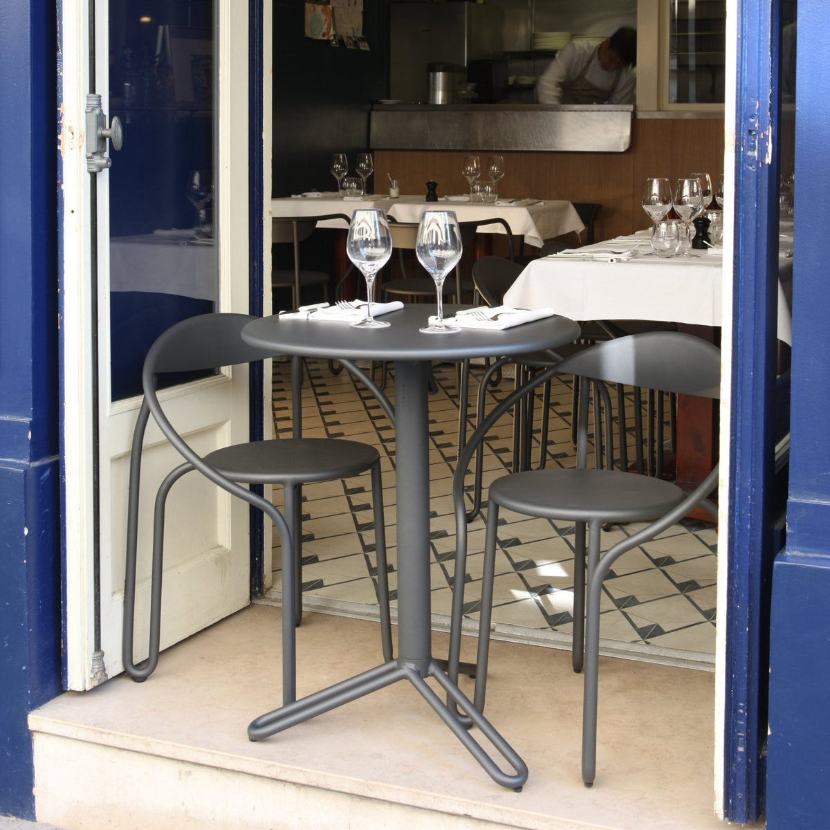 Table 75cm charbon Huggy Bistro - Maiori - The Cool Republic