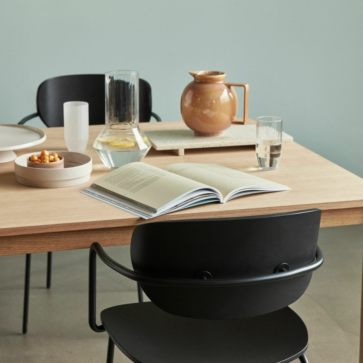 Table à manger 200 x 100 cm en chêne naturel - Hübsch - The Cool Republic