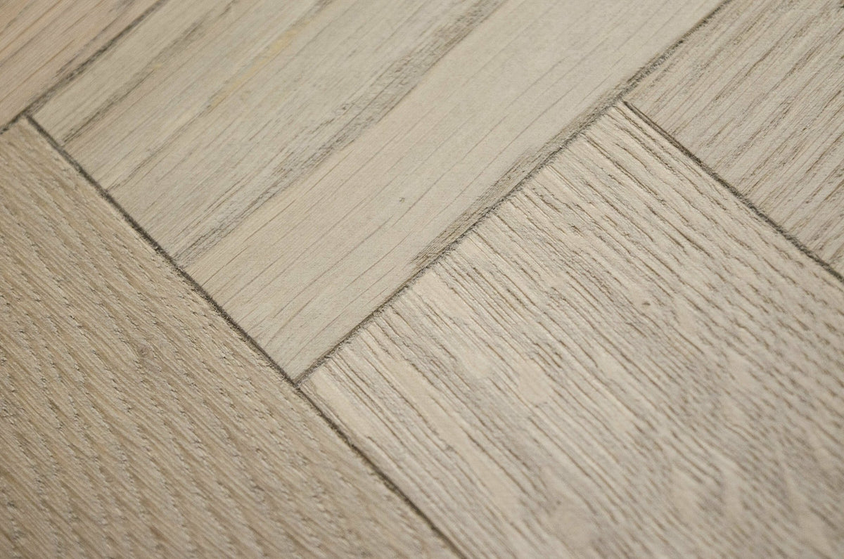 Table à manger carré en acier noire 70 cm Herringbone - Versmissen - The Cool Republic