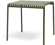 Table à manger d'extérieur en métal olive 82,5x90cm Palissade - HAY - The Cool Republic