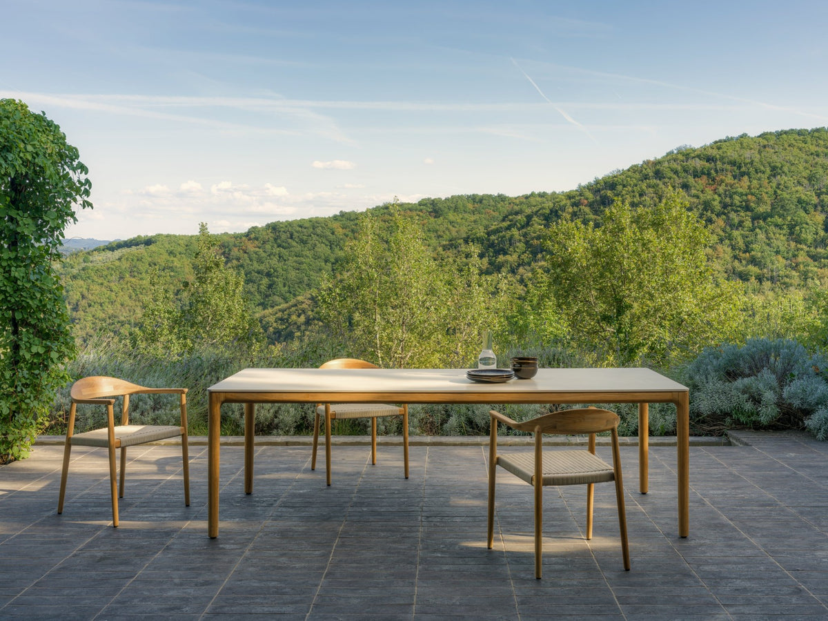 Table à manger d'extérieur rectangulaire en teck et céramique blanc 300x100cm Elko - Vincent Sheppard - The Cool Republic