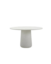 Table à manger d'extérieur ronde en ciment moucheté 130x75cm Mistral - Vincent Sheppard - The Cool Republic
