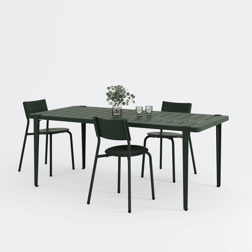 Table à manger en acier vert sapin 190 x 90 x 75 cm Midi - TIPTOE - The Cool Republic