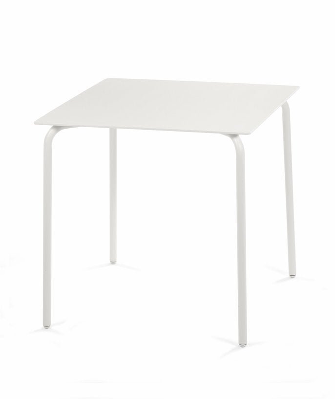 Table à manger en aluminium sable August - Serax - The Cool Republic