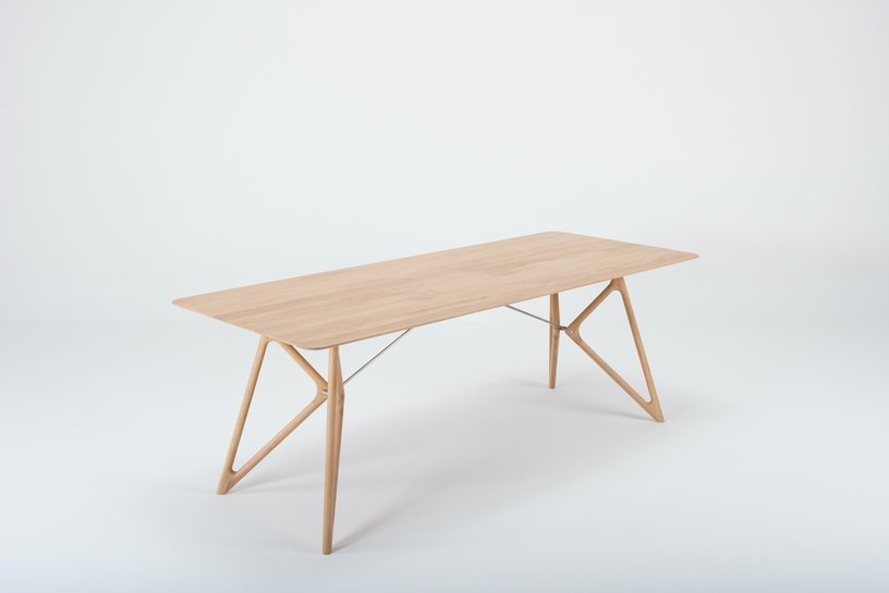 Table à manger en chêne 220 x 90 cm Tink - Gazzda - The Cool Republic