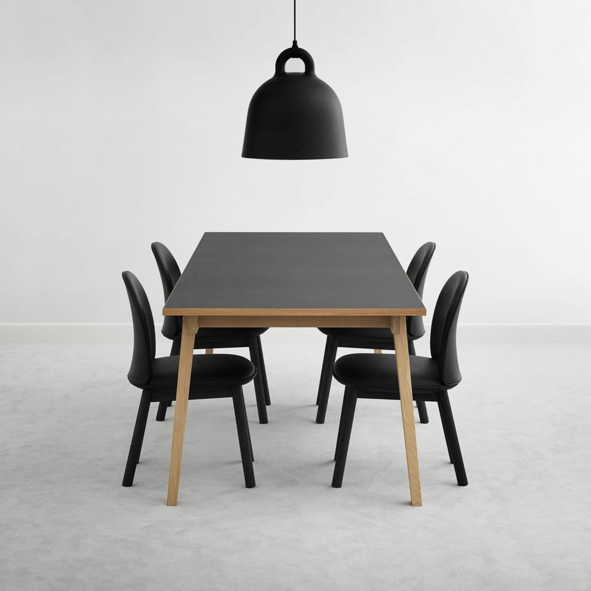 Table à manger rectangle en chêne naturel Slice Oak - Normann Copenhagen - The Cool Republic